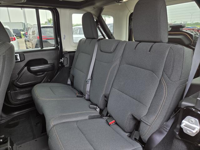 2025 Jeep Wrangler 4-Door Willys 4x4