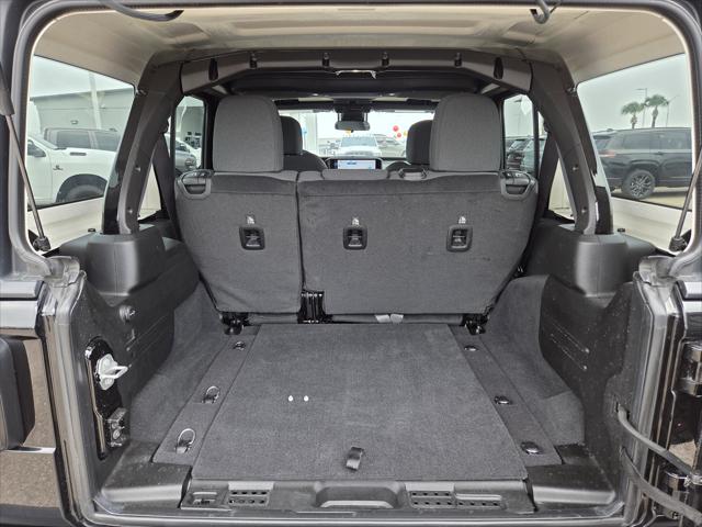 2025 Jeep Wrangler 4-Door Willys 4x4