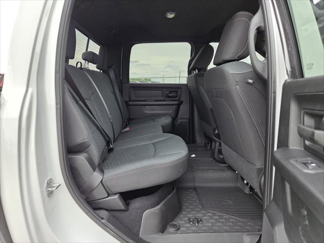 2026 Ram 2500 Black Express Crew Cab 4x4 8" Box