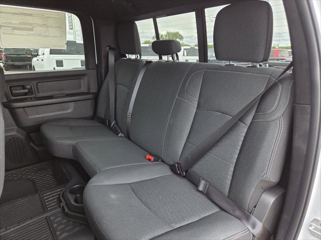2026 Ram 2500 Black Express Crew Cab 4x4 8" Box