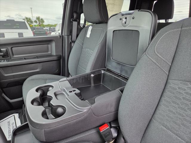 2026 Ram 2500 Black Express Crew Cab 4x4 8" Box