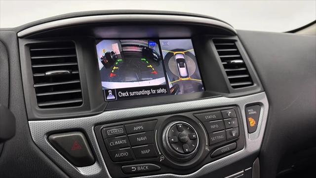 2019 Nissan Pathfinder SL