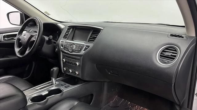 2019 Nissan Pathfinder SL