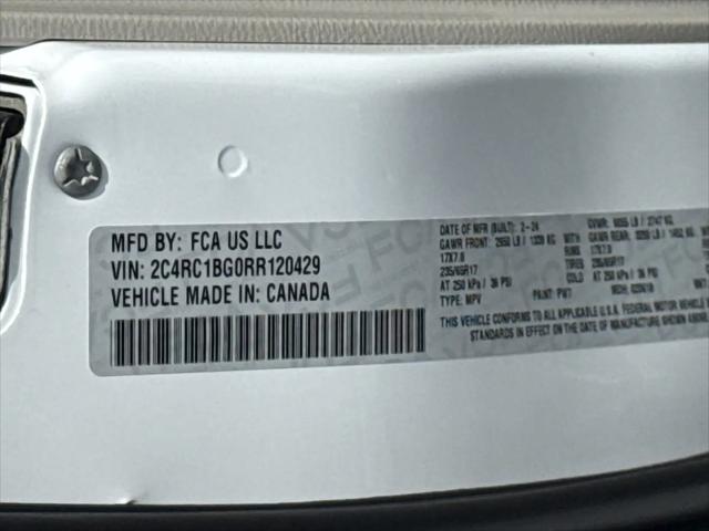 2024 Chrysler Pacifica Touring L