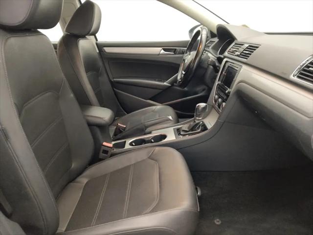 2019 Volkswagen Passat 2.0T Wolfsburg Edition