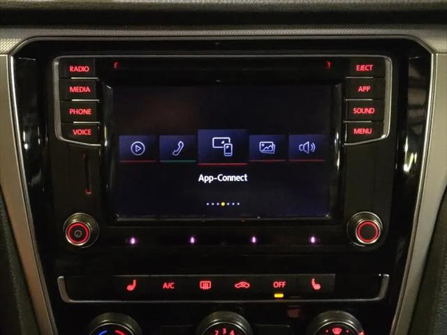 2019 Volkswagen Passat 2.0T Wolfsburg Edition