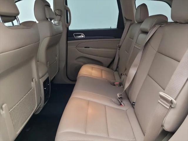 2022 Jeep Grand Cherokee Laredo E 4x4