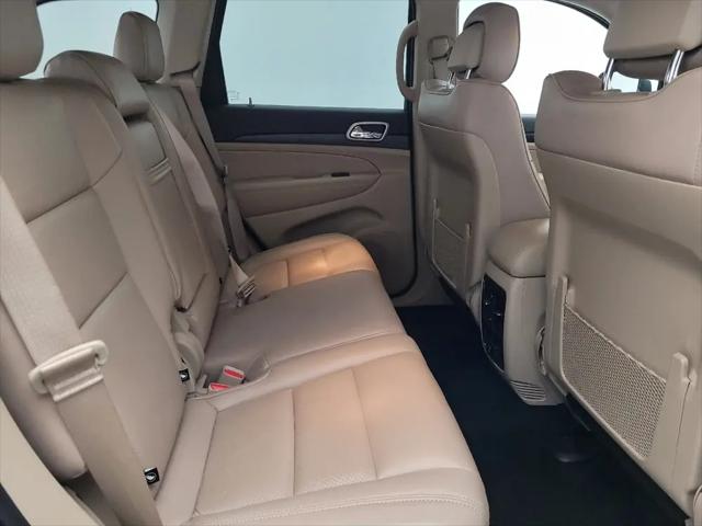 2022 Jeep Grand Cherokee Laredo E 4x4