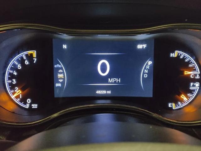 2022 Jeep Grand Cherokee Laredo E 4x4