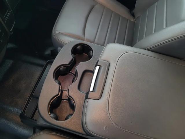 2019 Ram 1500 Classic Tradesman Crew Cab 4x4 5'7" Box