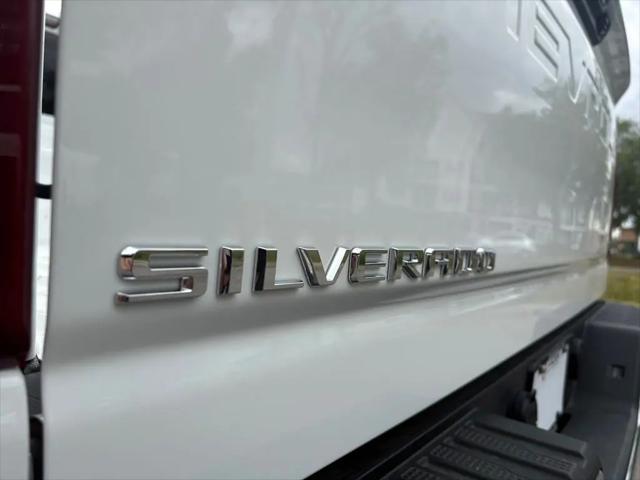 2025 Chevrolet Silverado 2500HD 4WD Crew Cab Standard Bed LT