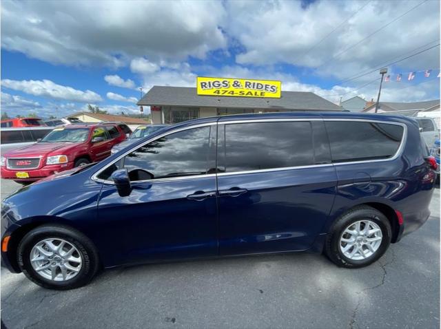 2017 Chrysler Pacifica LX