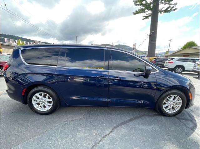 2017 Chrysler Pacifica LX