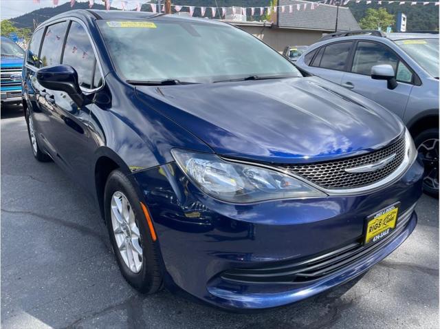 2017 Chrysler Pacifica LX