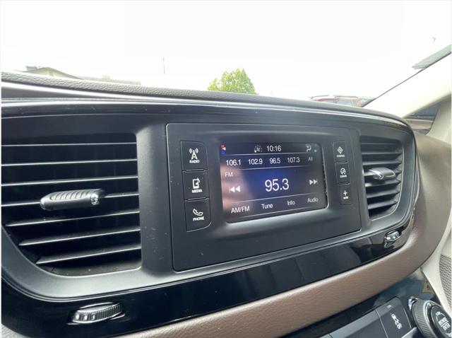 2017 Chrysler Pacifica LX