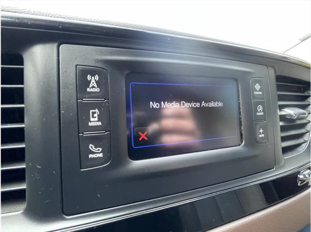 2017 Chrysler Pacifica LX
