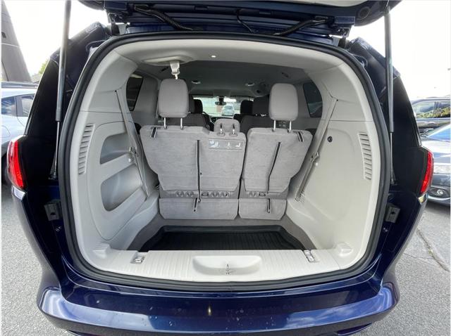 2017 Chrysler Pacifica LX