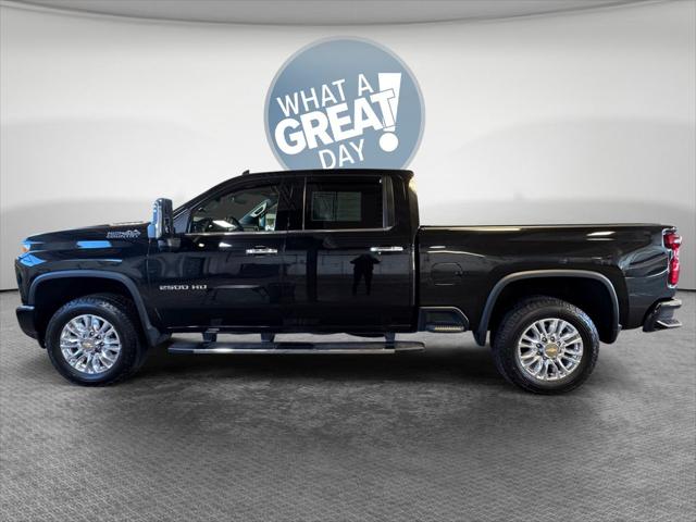 2022 Chevrolet Silverado 2500HD 4WD Crew Cab Standard Bed High Country