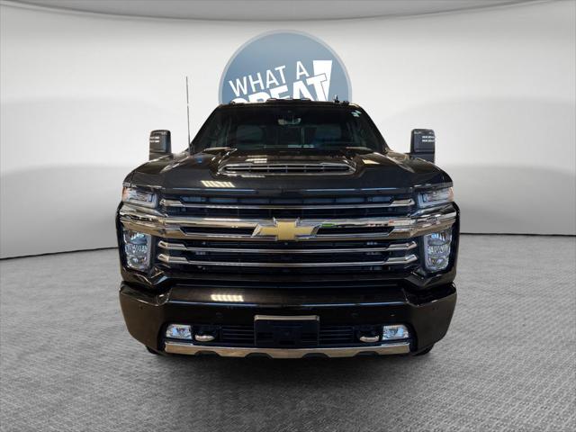 2022 Chevrolet Silverado 2500HD 4WD Crew Cab Standard Bed High Country