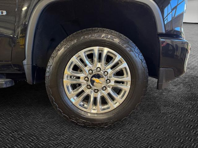 2022 Chevrolet Silverado 2500HD 4WD Crew Cab Standard Bed High Country