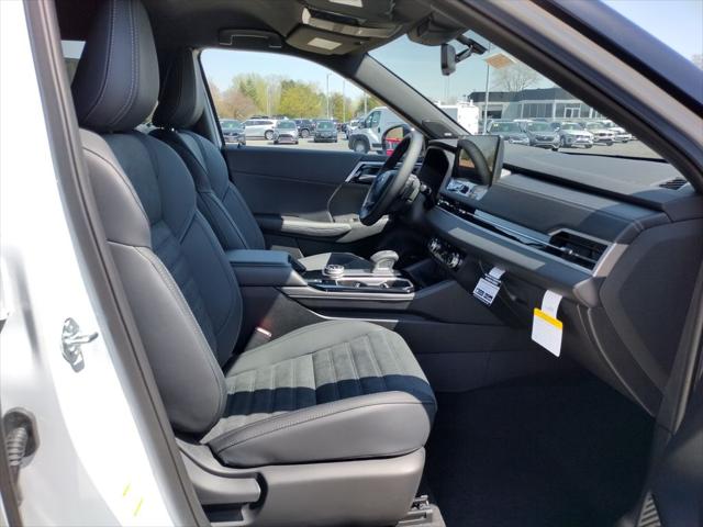 2026 Mitsubishi Outlander LE 1.5T S-AWC