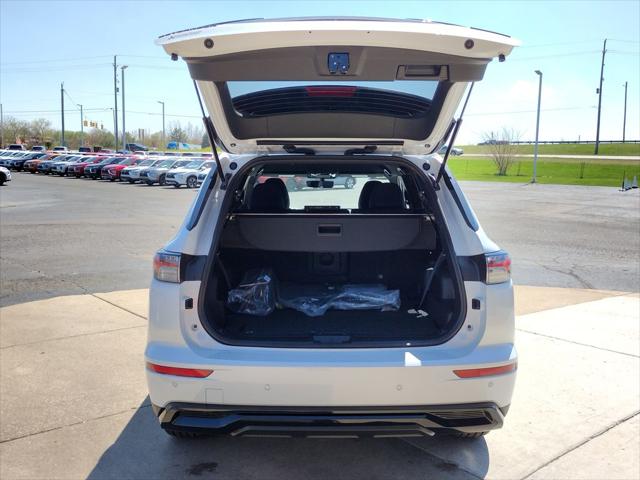 2026 Mitsubishi Outlander LE 1.5T S-AWC