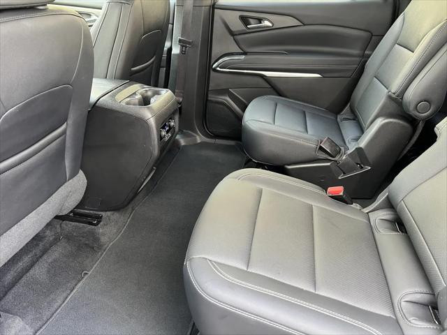 2025 Chevrolet Traverse AWD LT