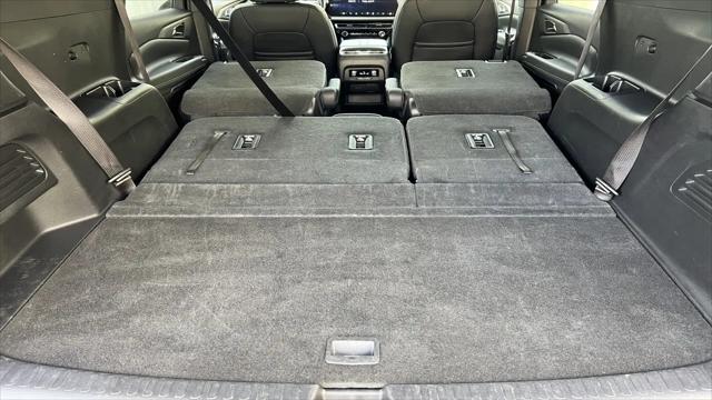2025 Chevrolet Traverse AWD LT