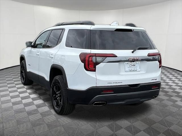 2023 GMC Acadia AT4