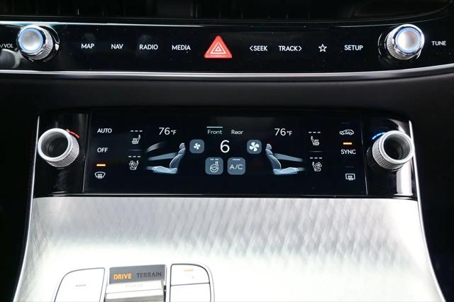 2026 Genesis GV70 2.5T Sport Prestige