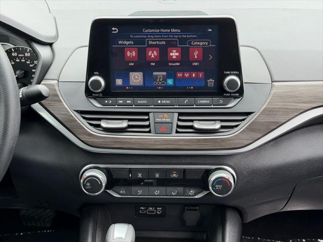 2025 Nissan Altima SV FWD
