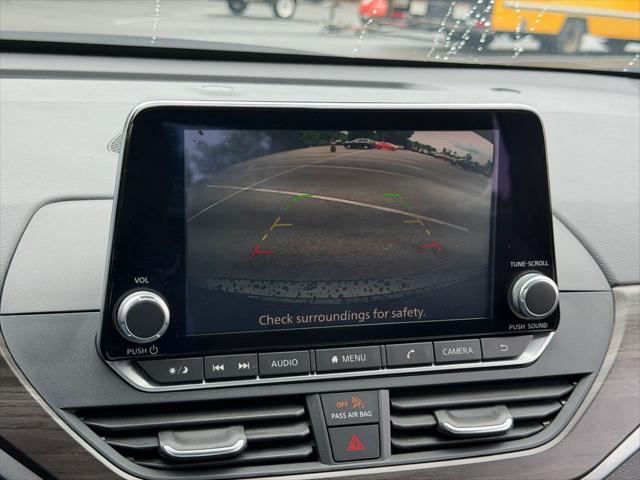 2025 Nissan Altima SV FWD