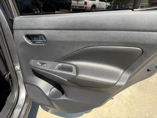 2025 Nissan Versa 1.6 SR