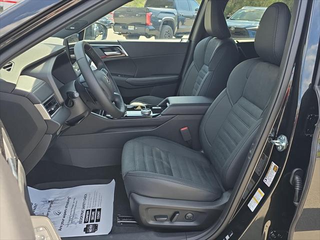 2026 Mitsubishi Outlander LE 1.5T S-AWC