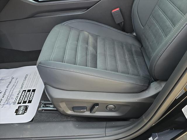 2026 Mitsubishi Outlander LE 1.5T S-AWC