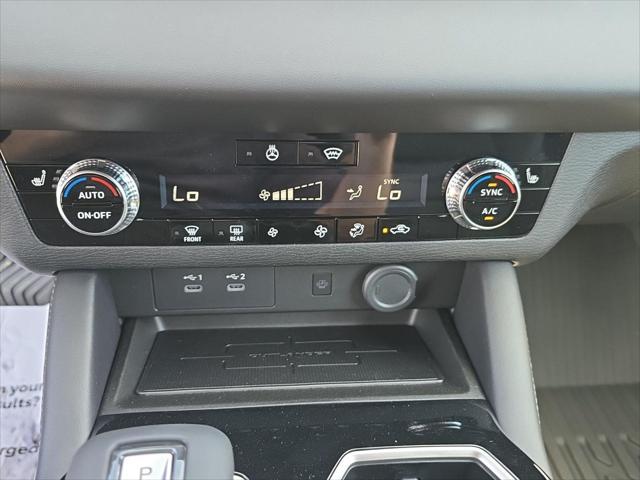 2026 Mitsubishi Outlander LE 1.5T S-AWC