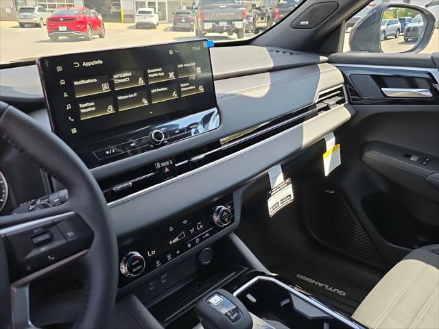 2026 Mitsubishi Outlander LE 1.5T S-AWC