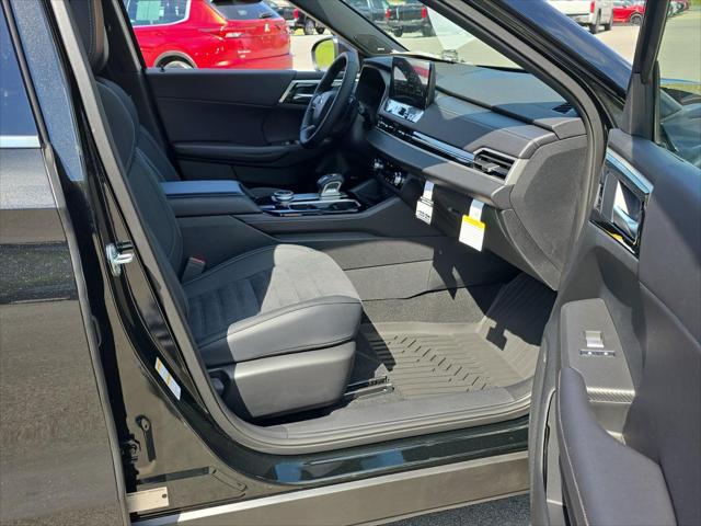 2026 Mitsubishi Outlander LE 1.5T S-AWC