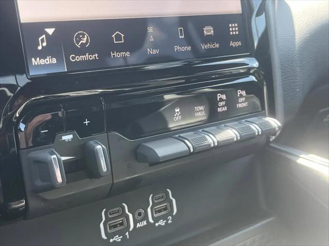 2023 Ram 1500 Laramie Crew Cab 4x4 5'7" Box