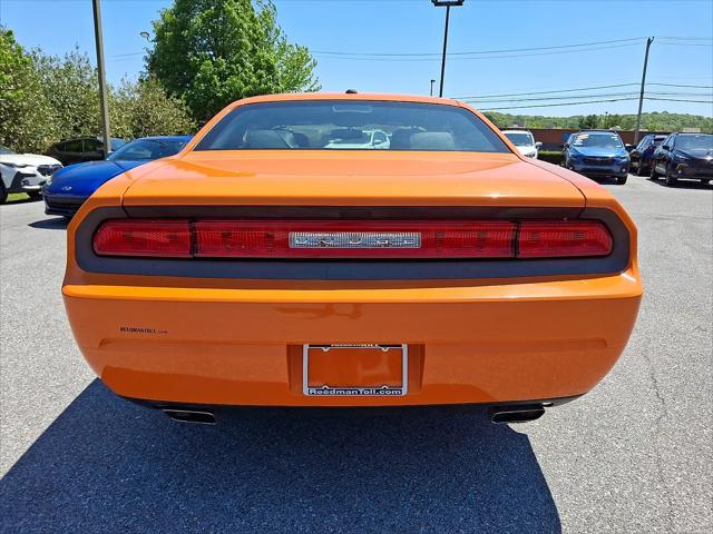 2012 Dodge Challenger SXT
