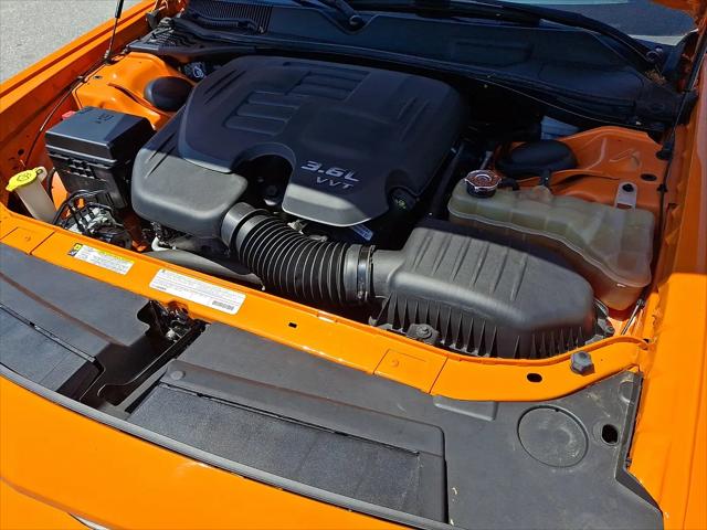 2012 Dodge Challenger SXT