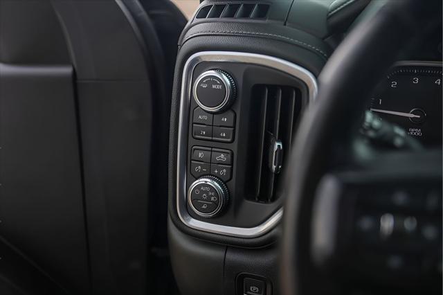 2022 GMC Sierra 1500 Limited 4WD Crew Cab Short Box Denali