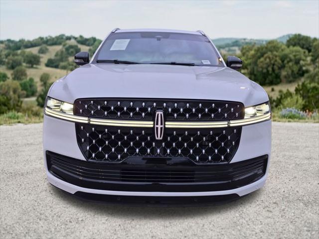 2025 Lincoln Navigator Black Label L