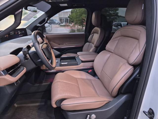 2025 Lincoln Navigator Black Label L