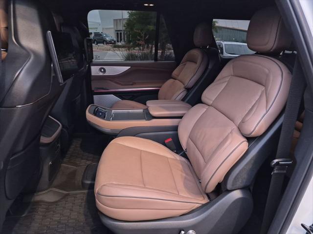 2025 Lincoln Navigator Black Label L
