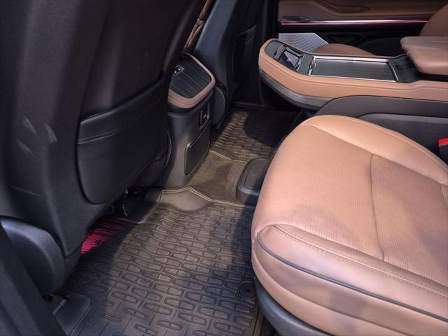 2025 Lincoln Navigator Black Label L