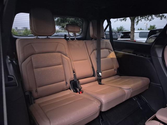 2025 Lincoln Navigator Black Label L