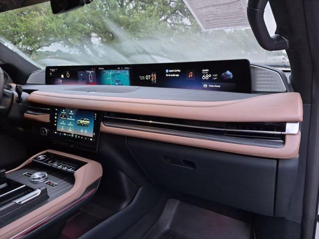 2025 Lincoln Navigator Black Label L