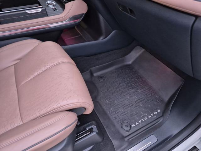 2025 Lincoln Navigator Black Label L