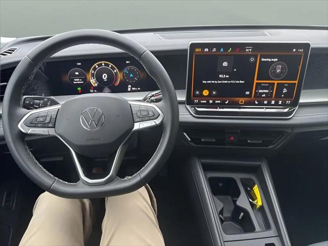 2025 Volkswagen Tiguan 2.0T SE